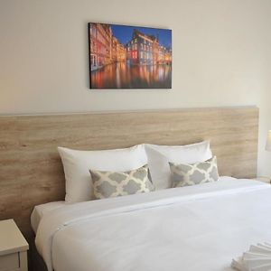 Drop Inn Bangkok
